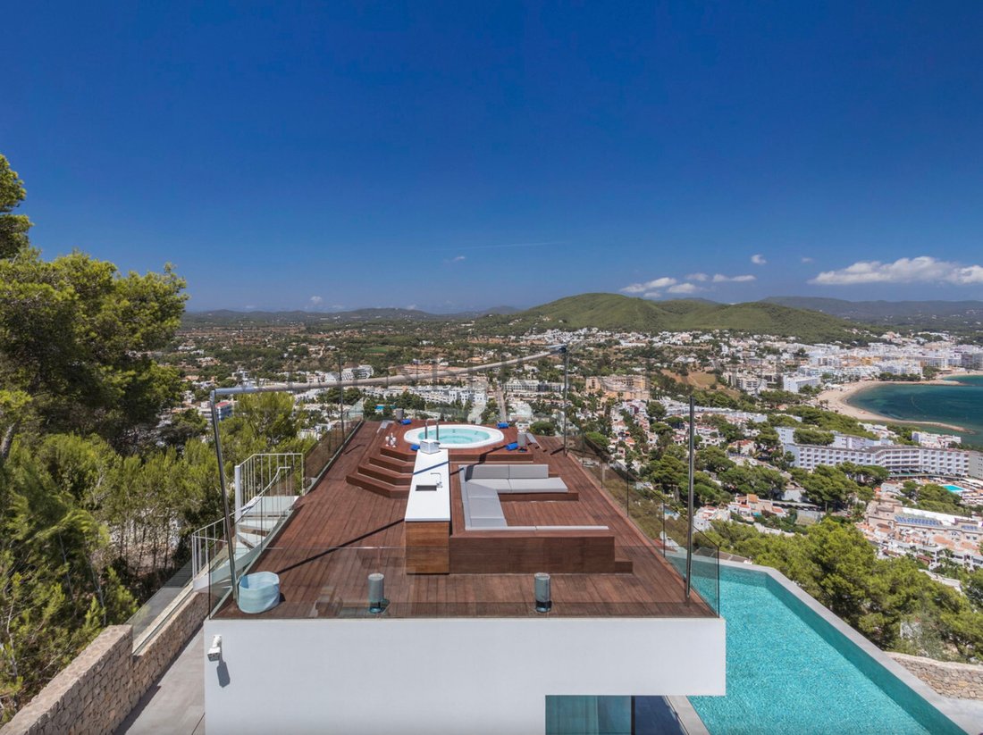 Villa in Santa Eularia des Riu, Balearic Islands, Spain 4 - 12730678