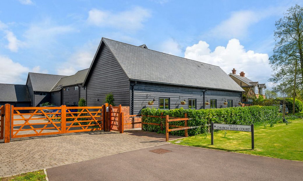 4 Bedroom Detached House For Sale In In Wilstead, England, United