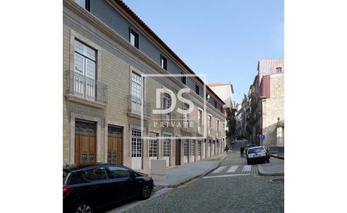 Apartment in Cedofeita, Santo Ildefonso, Se, Miragaia, Sao Nicolau e Vitoria, Porto District, Portugal 1