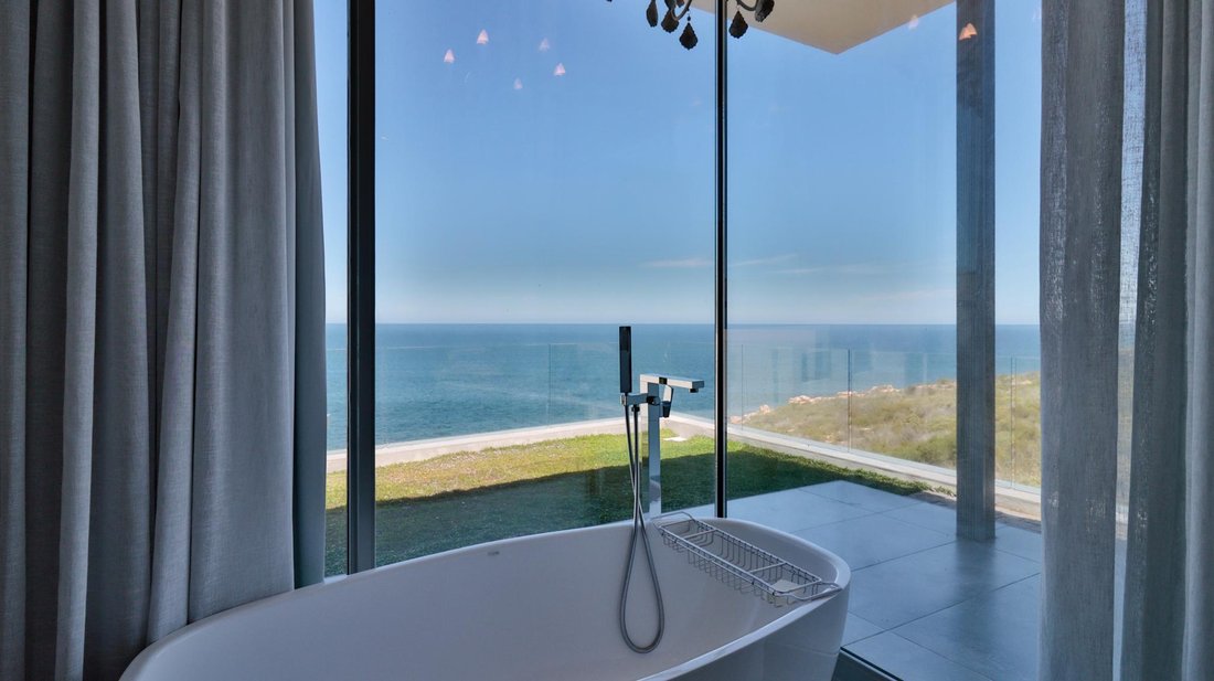 Country House in Mossel Bay Golf Estate, Western Cape, South Africa 5 - 14135586