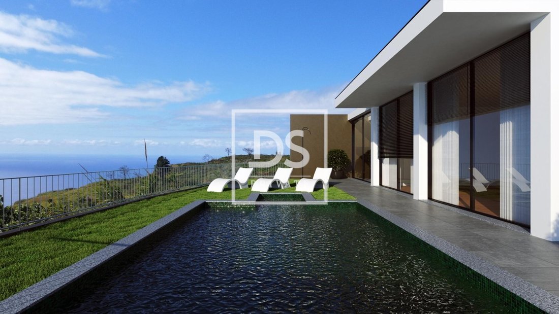Villa in Santa Maria Maior, Madeira, Portugal 3 - 14135442