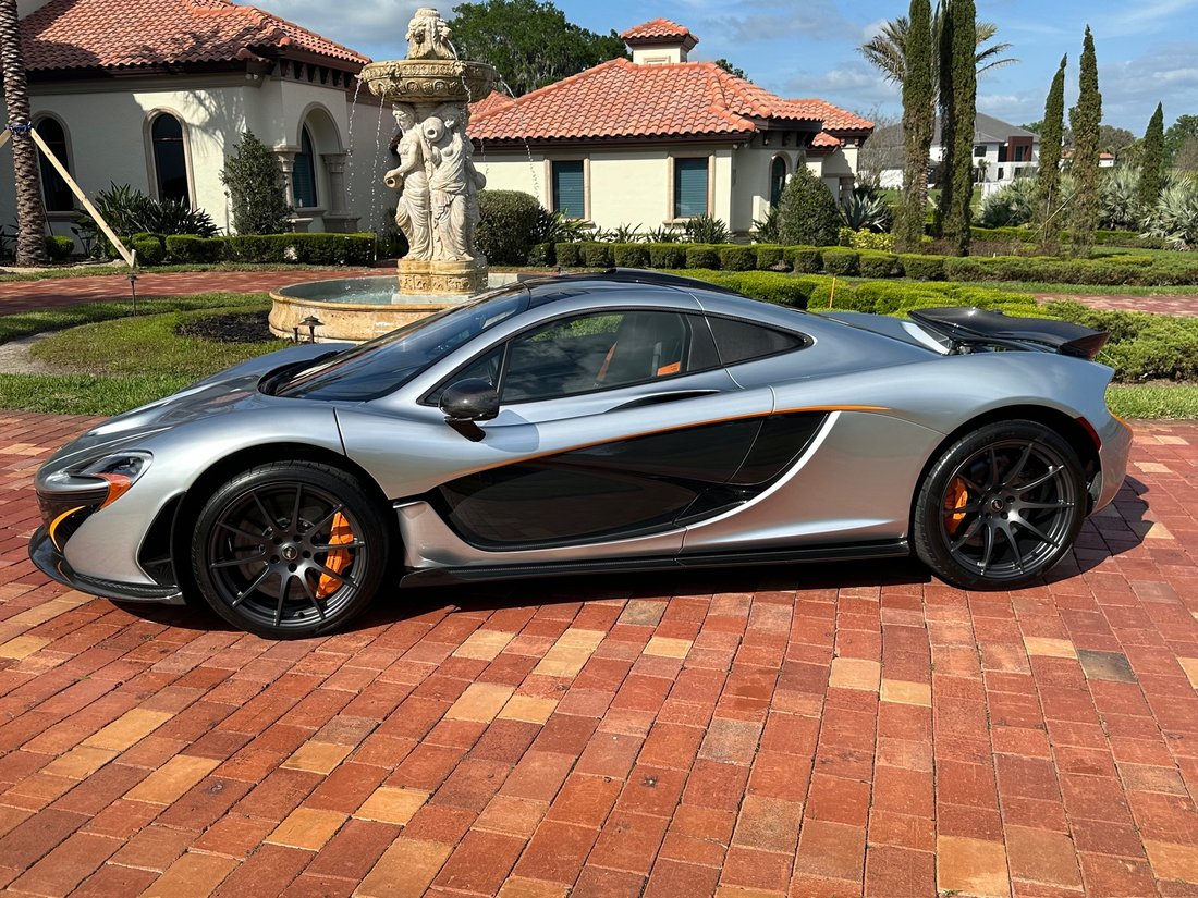 Coupe in Lakeland, Florida, United States 3 - 14140276