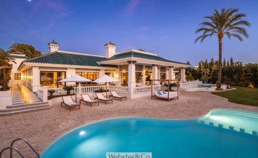Estate in Marbella, Andalusia, Spain 1
