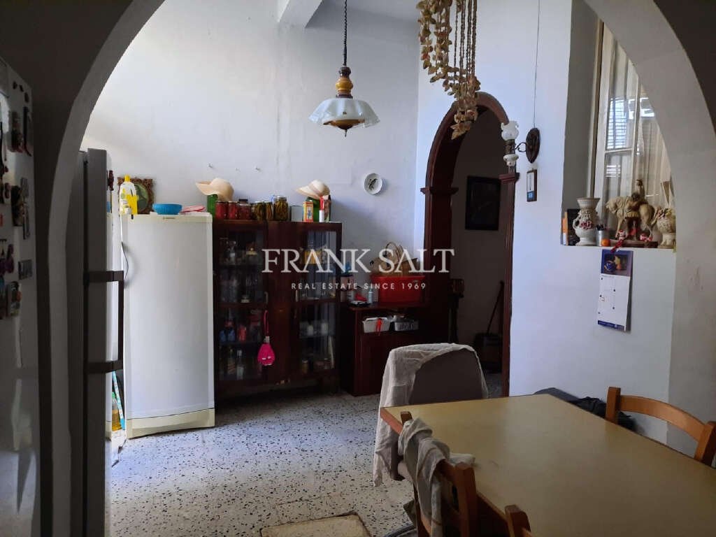 Siggiewi, Unconverted Townhouse In Siggiewi, Malta For Sale (14140119)