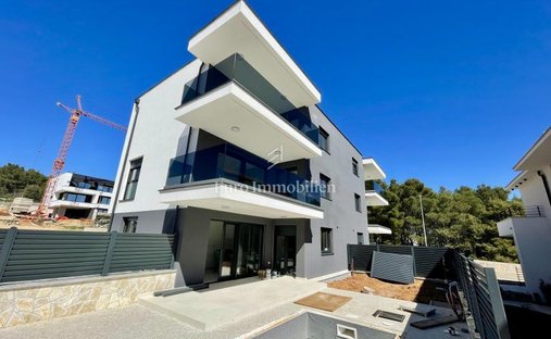 Apartment in Krk, Primorje-Gorski Kotar County, Croatia 1