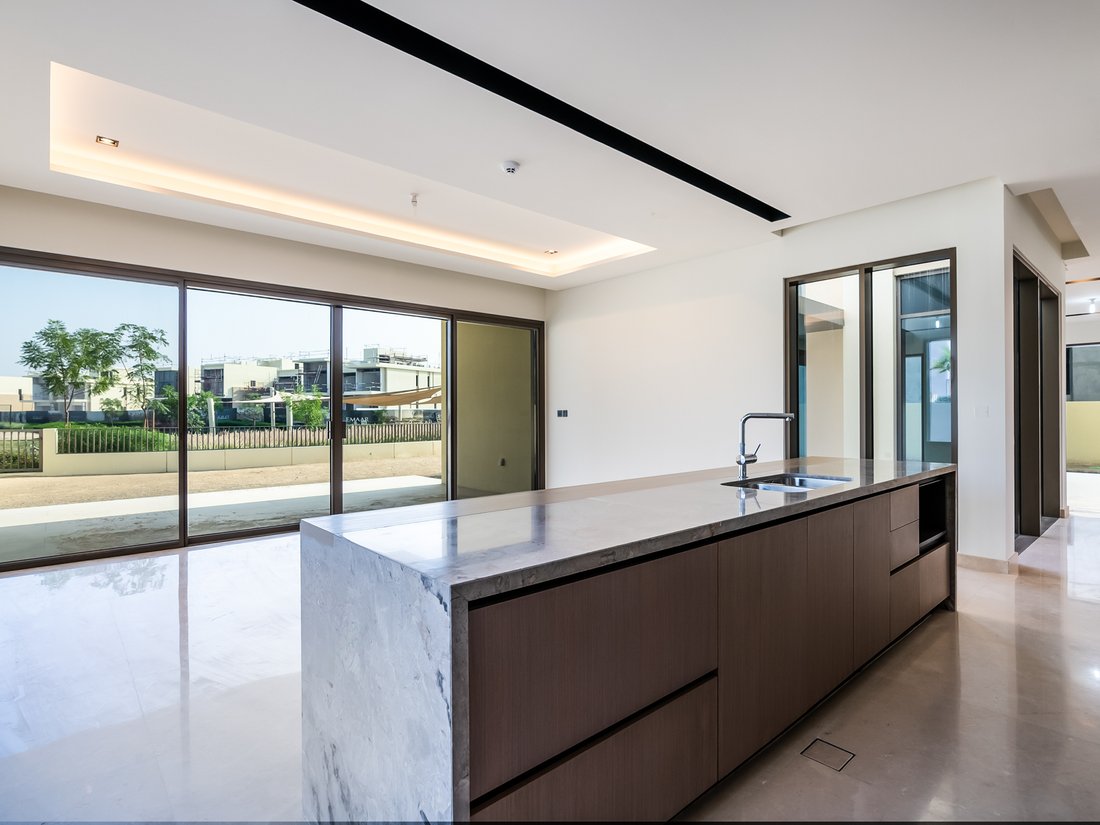 Villa in Hadaeq Sheikh Mohammed Bin Rashid, Dubai, United Arab Emirates 4 - 14144263