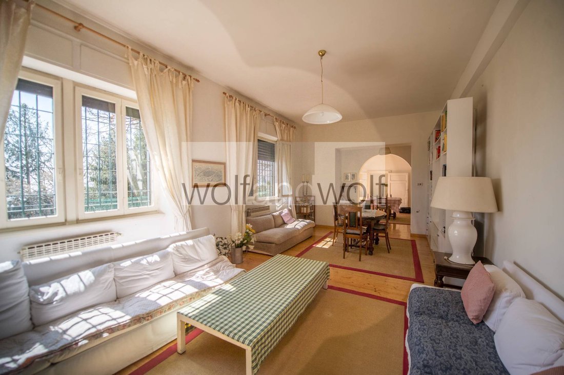 Villa in Bossico, Lombardy, Italy 2 - 14144855