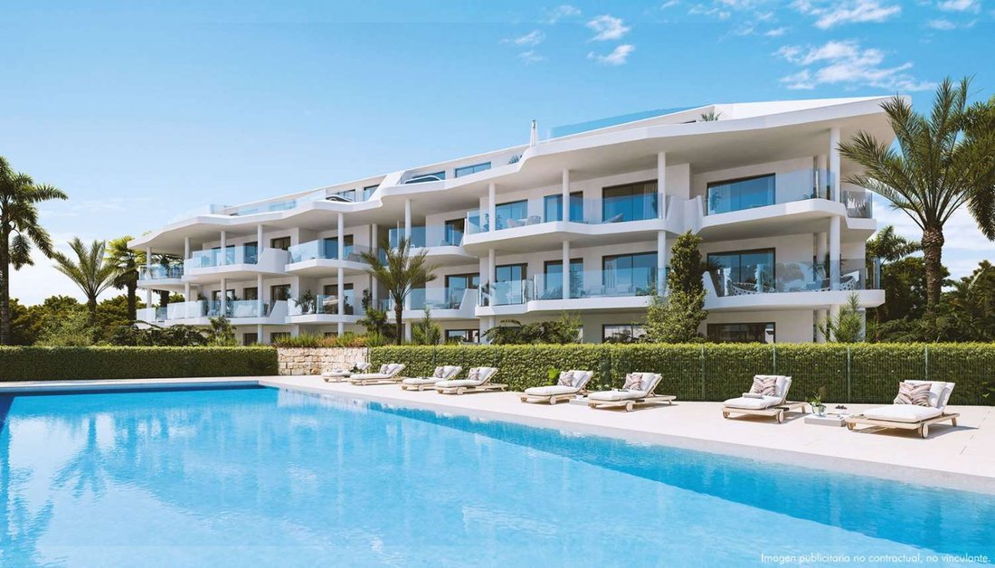 Apartment in La Capellania, Benalmadena, Andalusia 2 - 14144692