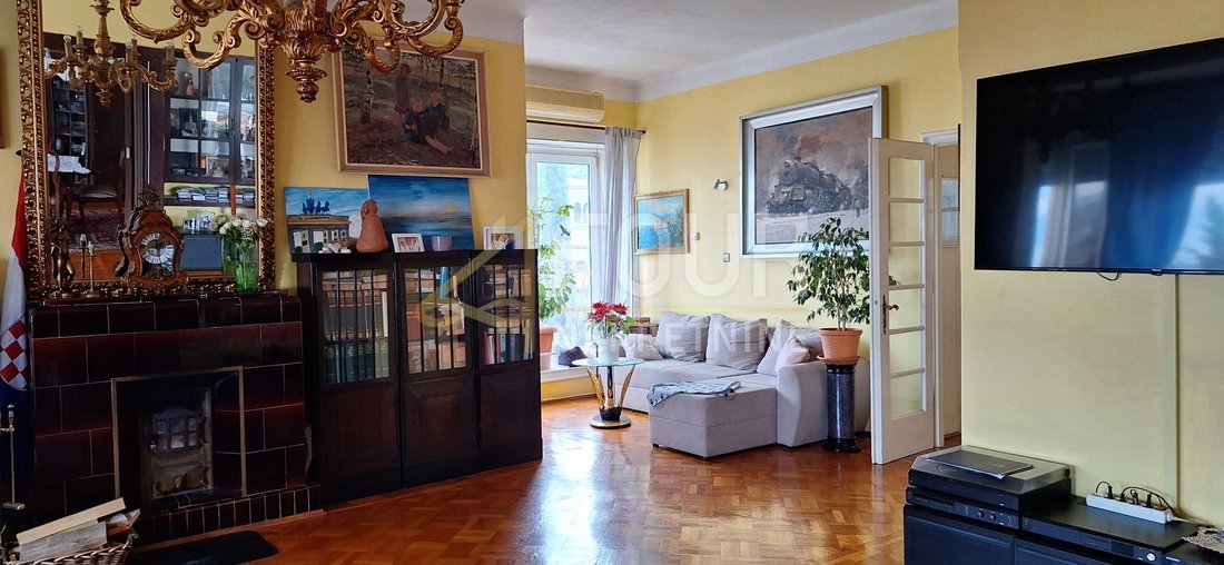 Apartment in Grad Rijeka, Primorje-Gorski Kotar County, Croatia 1 - 14143404