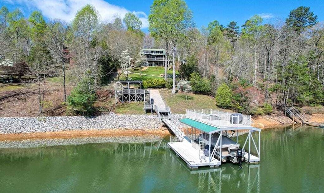 Incredible And Secluded Lakefront In Blairsville, United States For Sale (14143505)