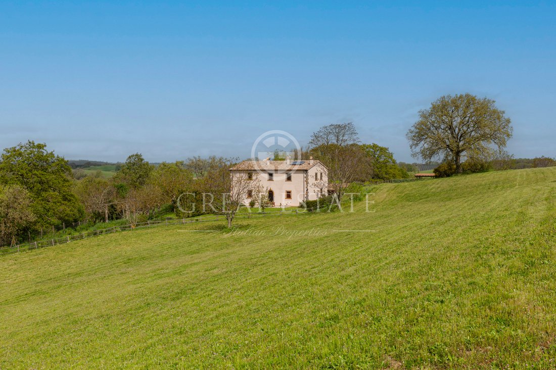 Finca en Civita di Bagnoregio, Lacio, Italia 3 - 14142947
