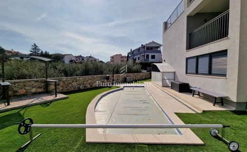 Apartment in Malinska, Primorje-Gorski Kotar County, Croatia 1