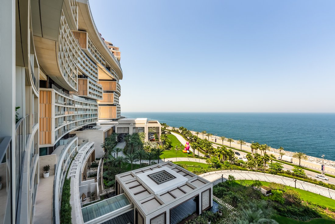 Apartment in Palm Jumeirah, Dubai, United Arab Emirates 1 - 14132423