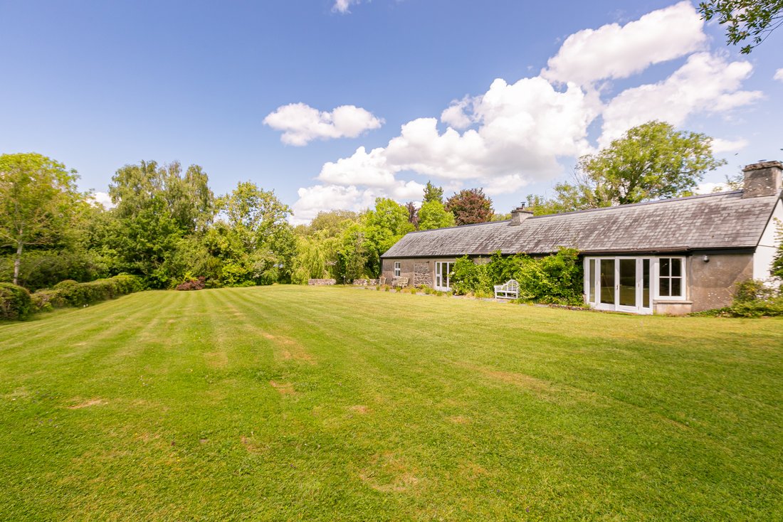 The Lake House In Luska, County Tipperary, Ireland For Sale (14149063)