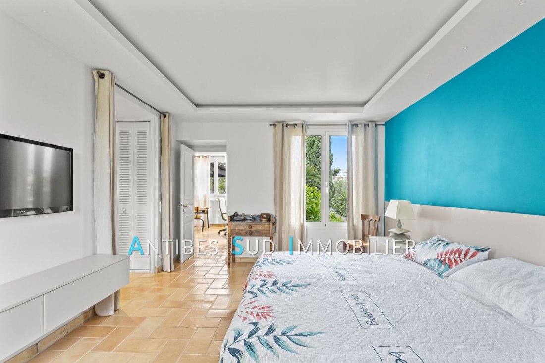 Villa in L'Estagnol, Antibes, France 4 - 14149650