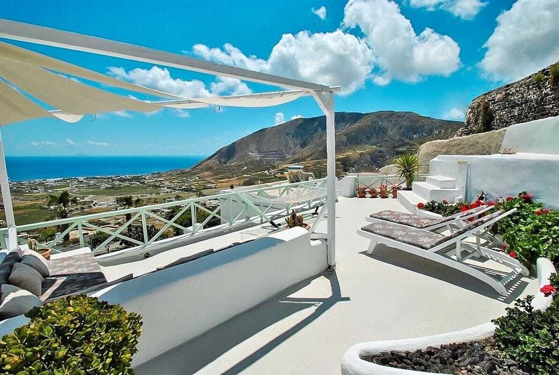 House in Thira, Aegean, Greece 2 - 14166281