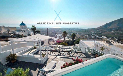 House in Thira, Aegean, Greece 1