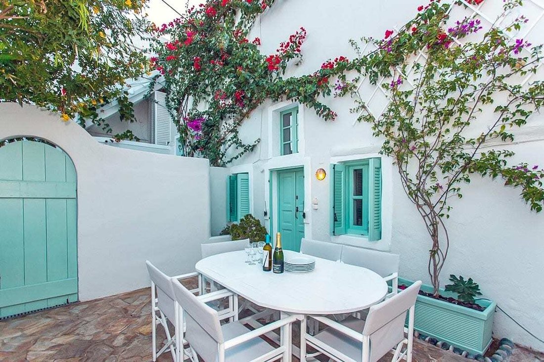 House in Thira, Aegean, Greece 3 - 14166281