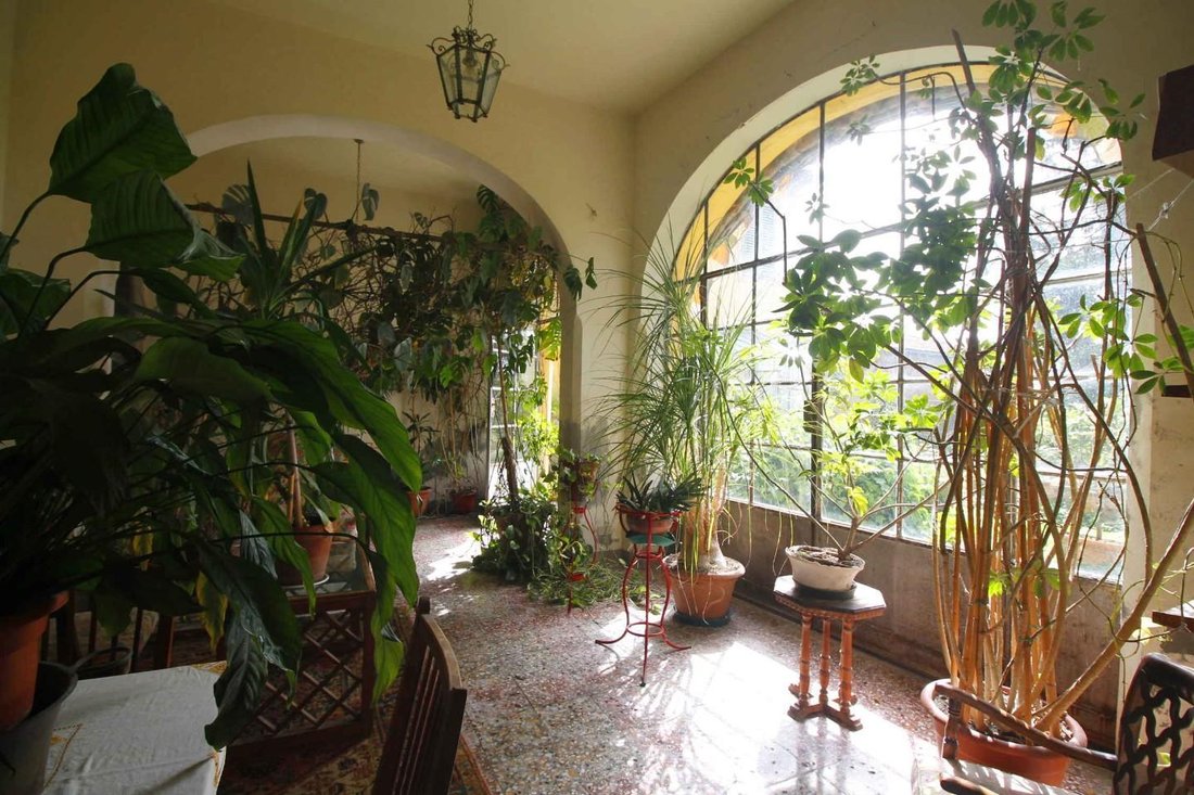 A Medici-Kissed Palace Where Time Stands Still in Tuscany’s Golden Hills