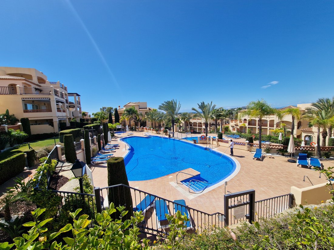 Penthouse in Estepona, Andalusia, Spain 3 - 14160540