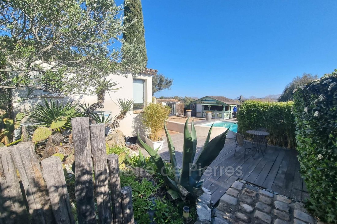 Villa in Grimaud, Provence-Alpes-Côte d'Azur, France 2 - 14155986