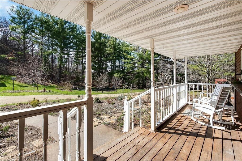 Single Family Detached River Falls In Martell, Wisconsin, United States