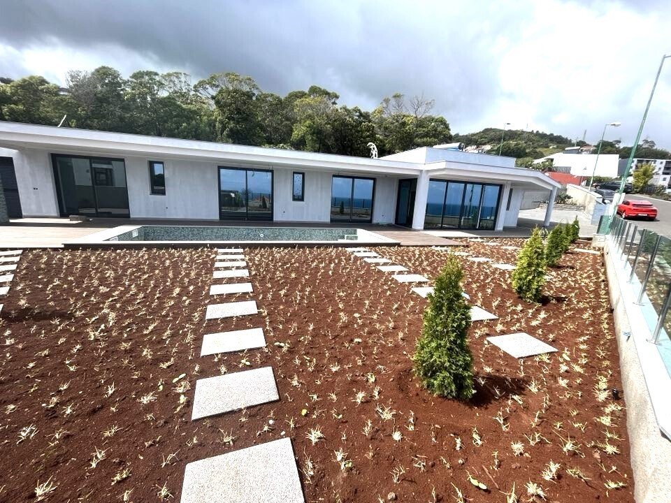 Villa in Agua de Pena, Madeira, Portugal 1 - 14164143