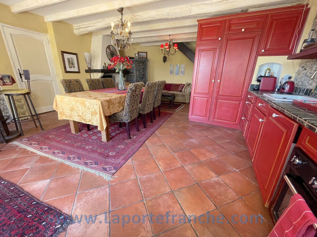 House in Centre-Haut de Cagnes, Cagnes-sur-Mer, France 5 - 14160022