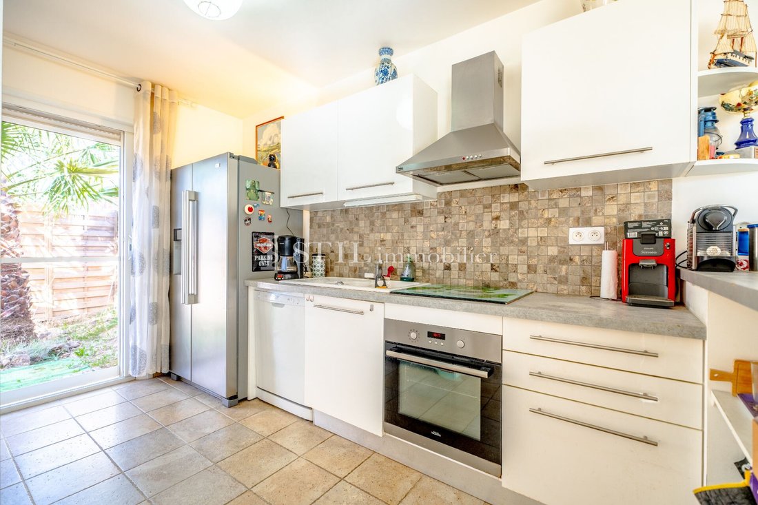 Villa in Ville-Les Saquedes-Le Bouillonnet, Sainte-Maxime, France 4 - 13949979