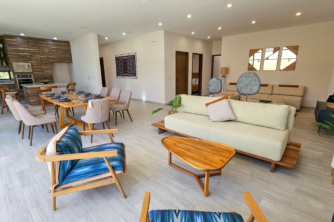 Apartment For Presale Ajijic, Just A Few Meters From In Ajijic, Jalisco, Mexico For Sale (14155672)