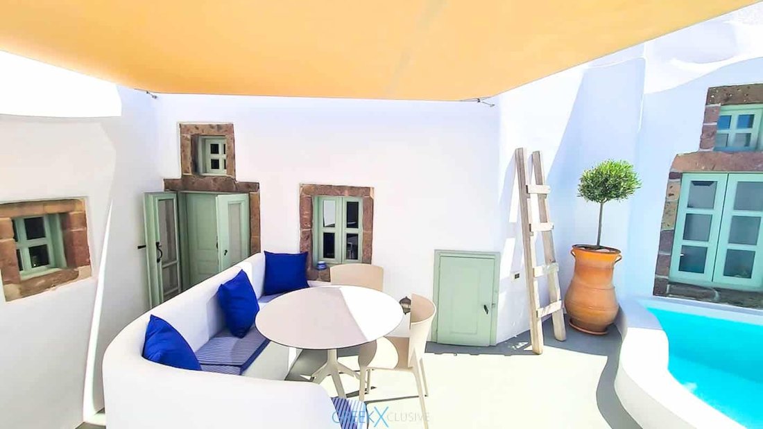 House in Thira, Aegean, Greece 2 - 14166269