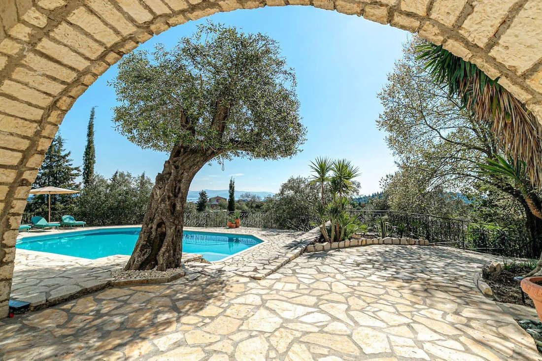 Estate in Corfu, Peloponnese, Western Greece and the Ionian, Greece 2 - 14166392