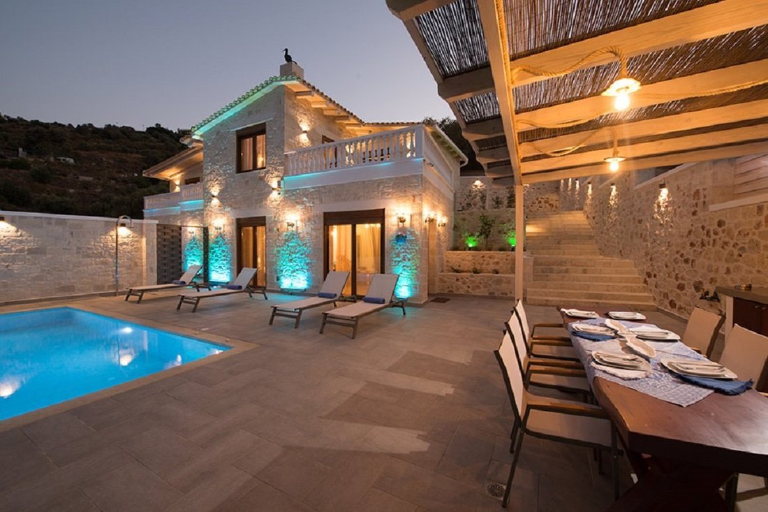 Villa in 2nd Community of Heraklion - Eastern, Heraklion, Greece 1 - 10695517