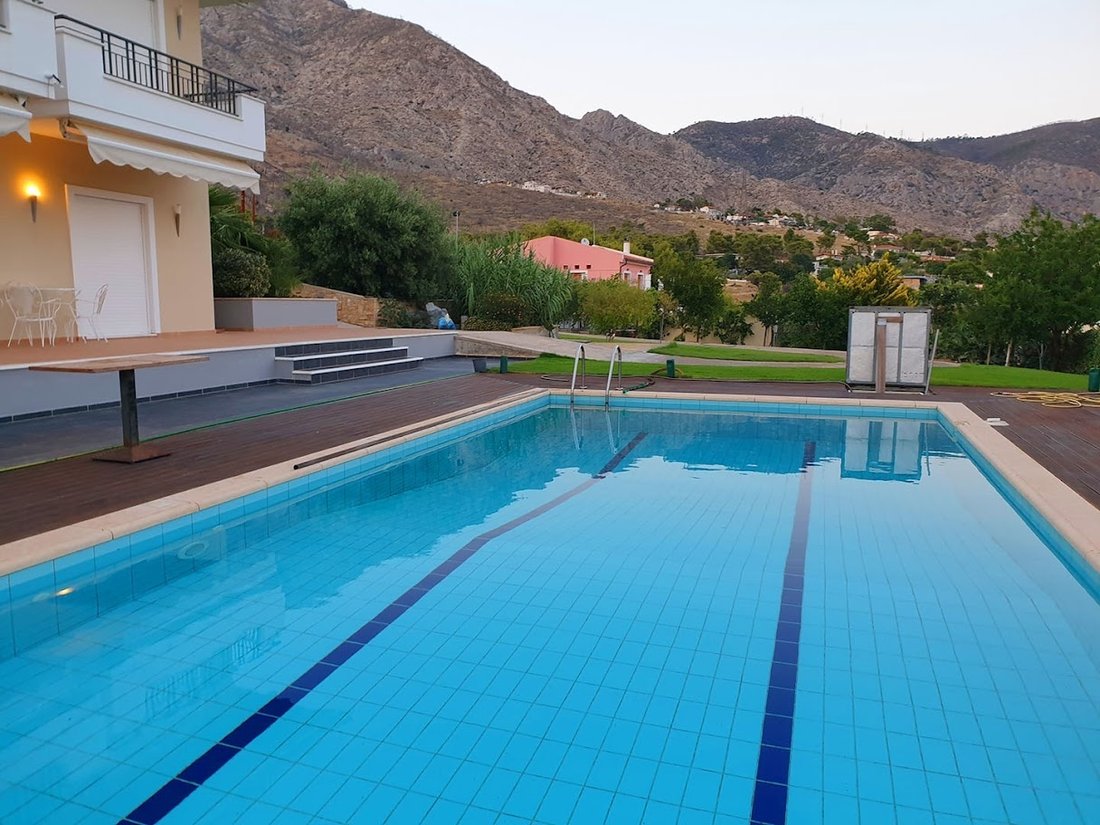 Villa in Community of Kineta, Megara, Greece 3 - 14145076