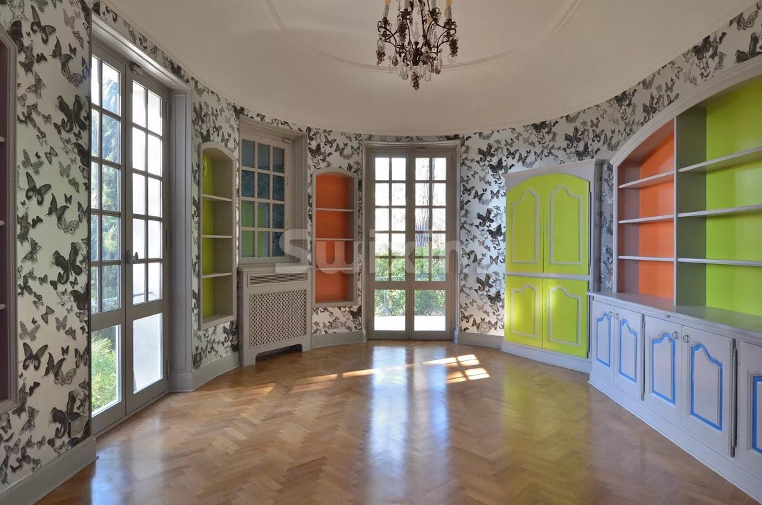 House in Grasse, Provence-Alpes-Côte d'Azur, France 2 - 13951922