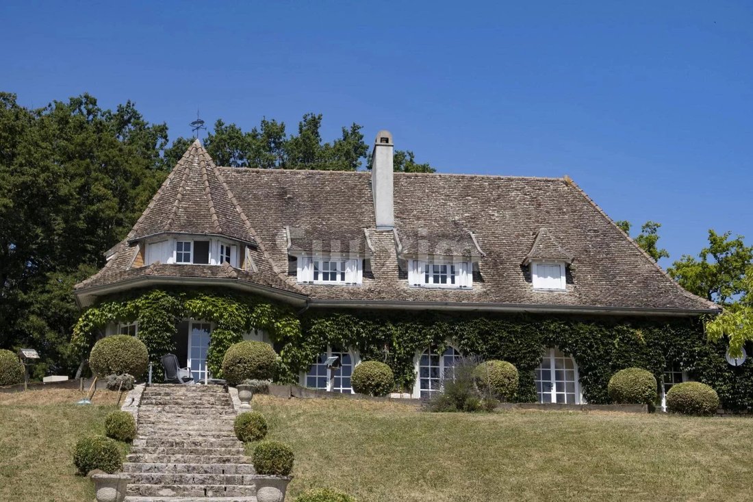 House in Bragny-sur-Saone, Bourgogne – Franche-Comté, France 1 - 13587522