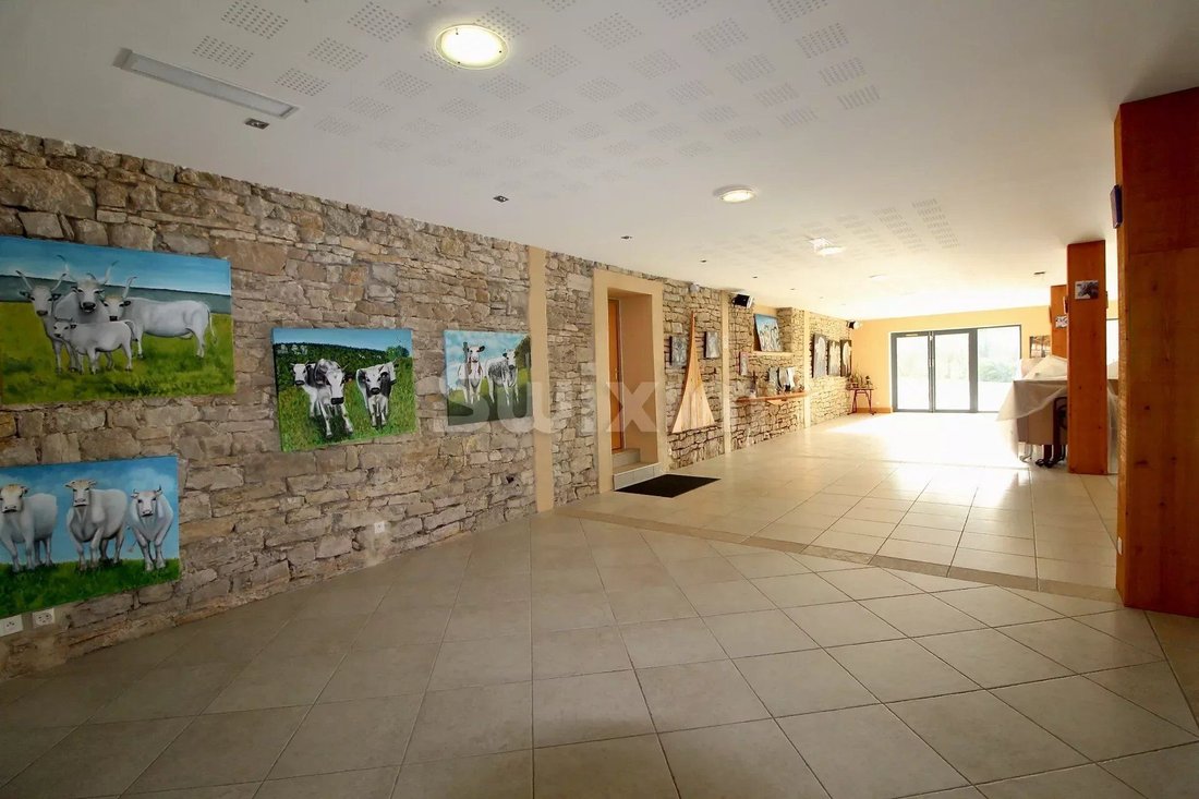 House in Saint-Hippolyte, Bourgogne – Franche-Comté, France 3 - 13900844
