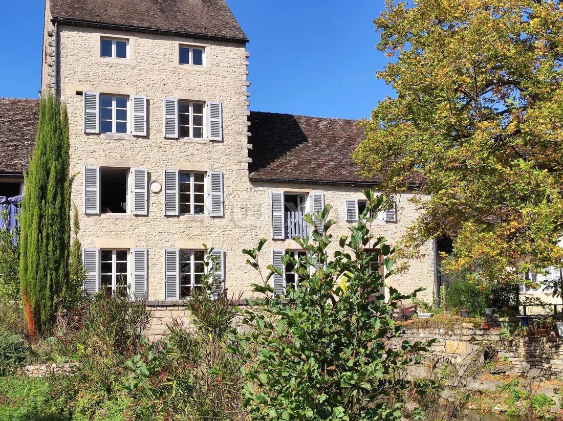 House in Levernois, Bourgogne – Franche-Comté, France 1 - 13900850