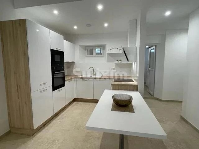 House in Le Plan-de-la-Tour, Provence-Alpes-Côte d'Azur, France 3 - 13546672