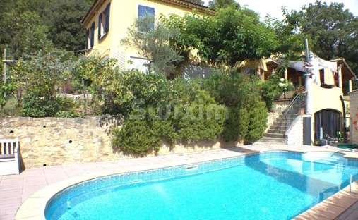 House in Centre Ville, Bagnols-sur-Ceze, France 1