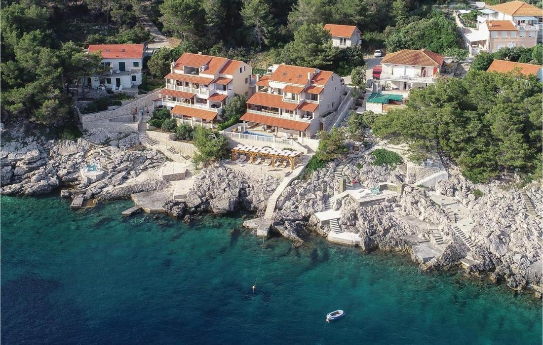 House in Gradski kotar Stari grad, Korcula, Dubrovnik-Neretva County 3 - 14167115