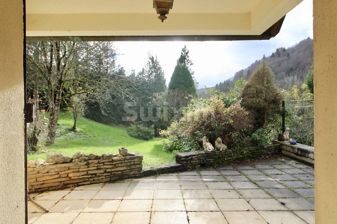 House in Saint-Hippolyte, Bourgogne – Franche-Comté, France 2 - 13885245
