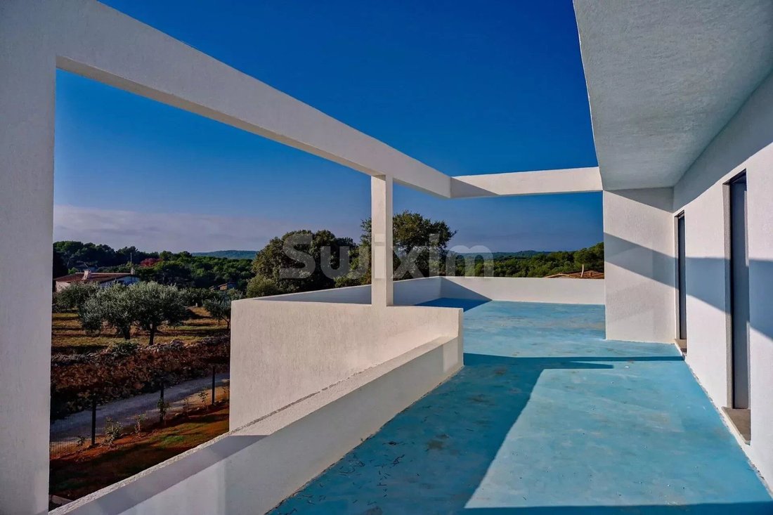 House in Flayosc, Provence-Alpes-Côte d'Azur, France 1 - 13751073