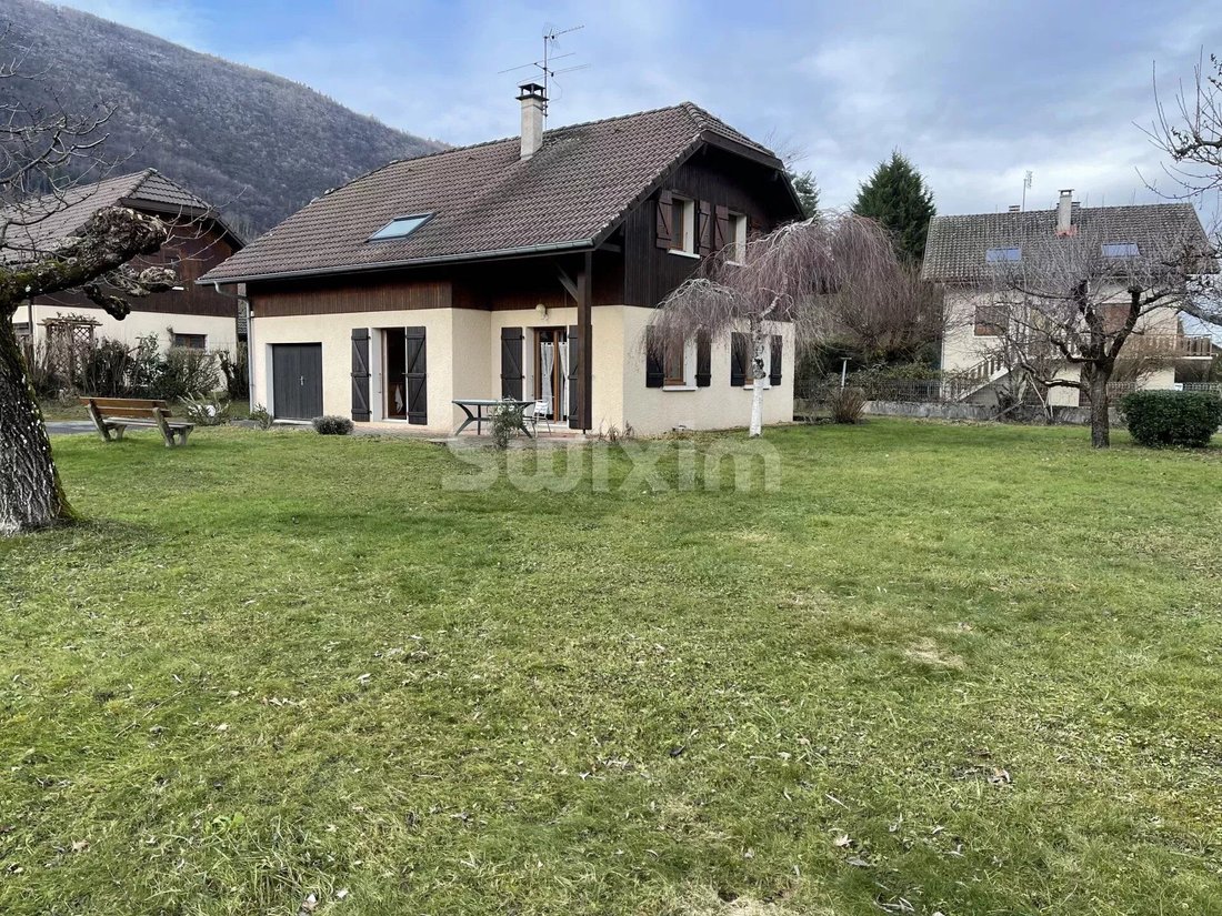 House in Sévrier, Auvergne-Rhône-Alpes, France 1 - 14043436
