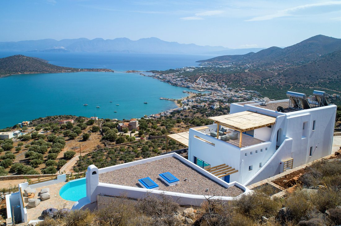 Villa in Community of Elounta, Agios Nikolaos Municipal Unit, Greece 1 - 14169478