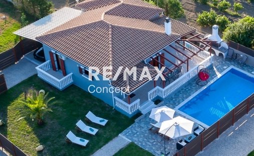 Casa a Banatou, Arkadii, Grecia 1
