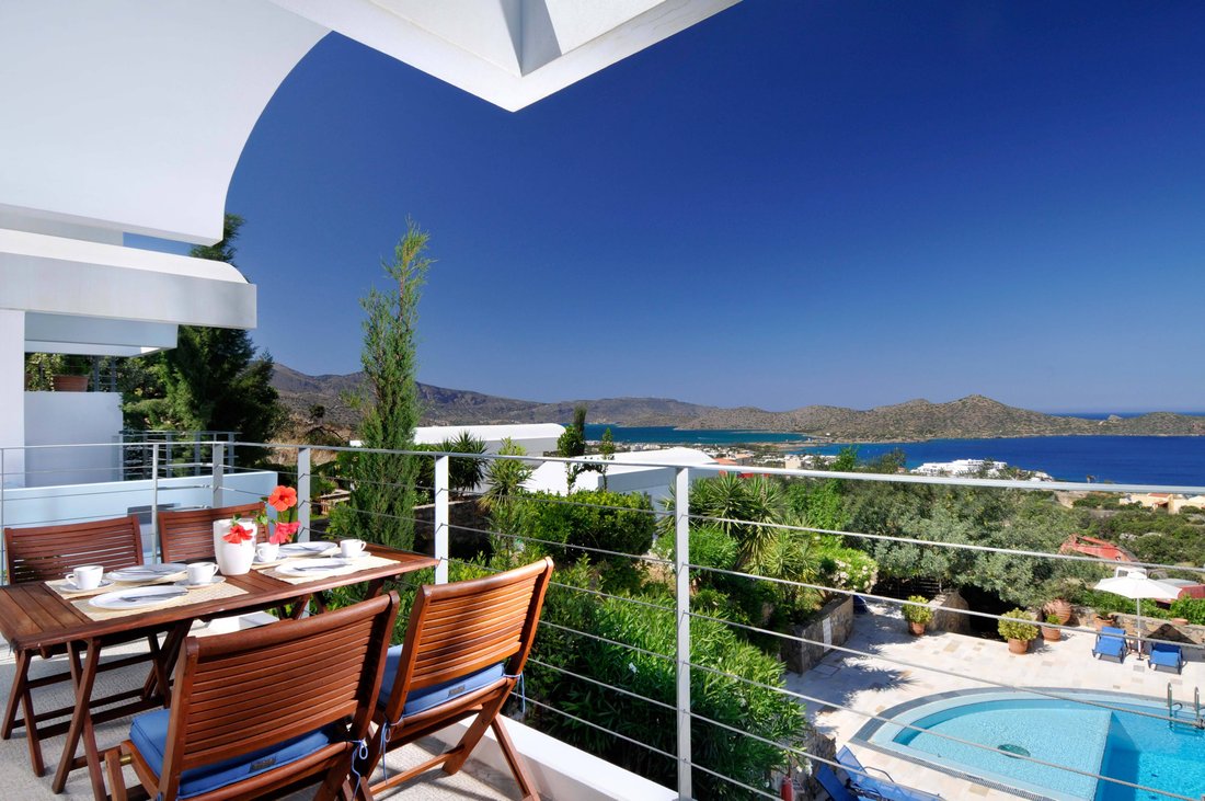 Villa in Community of Elounta, Agios Nikolaos Municipal Unit, Greece 2 - 14169939
