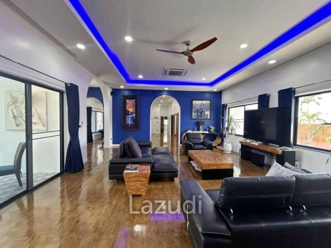 Villa in Pattaya City, Chon Buri, Thailand 5 - 14171908