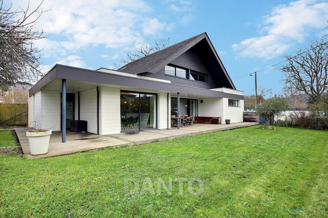 House in Mesquer, Pays de la Loire, France 1 - 13701587
