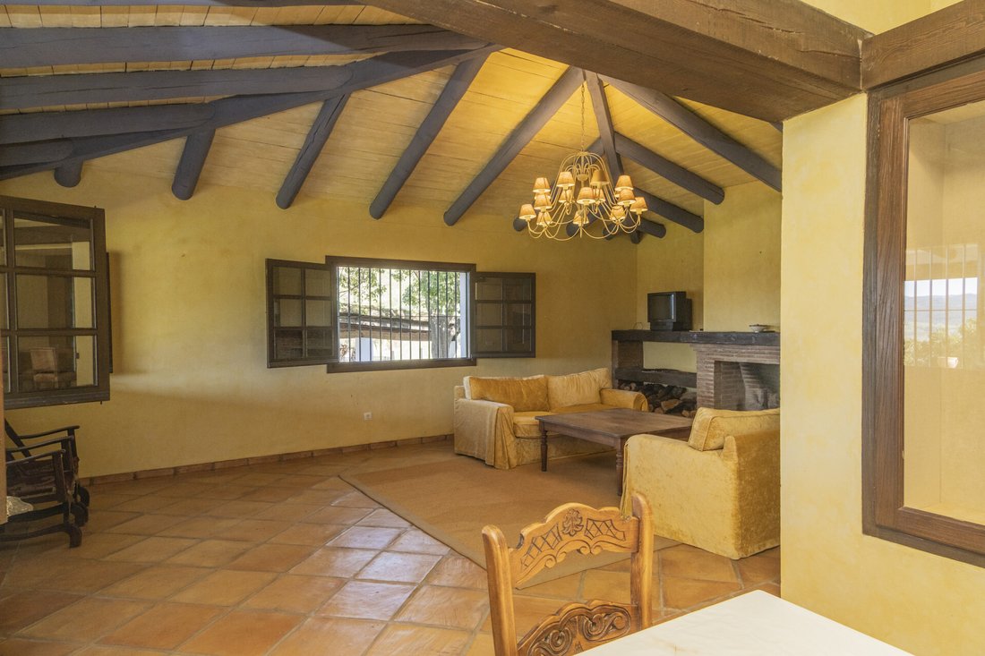 Country House in San Martin del Tesorillo, Andalusia, Spain 2 - 14170998